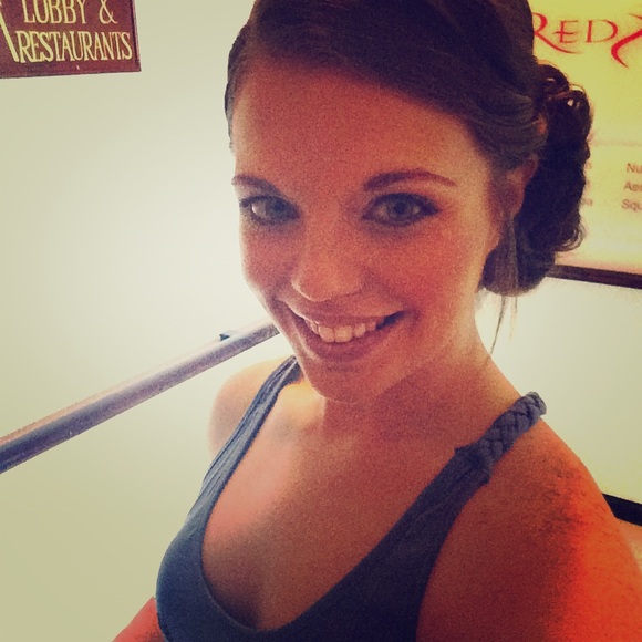 Hi! - Picture 1 of 6